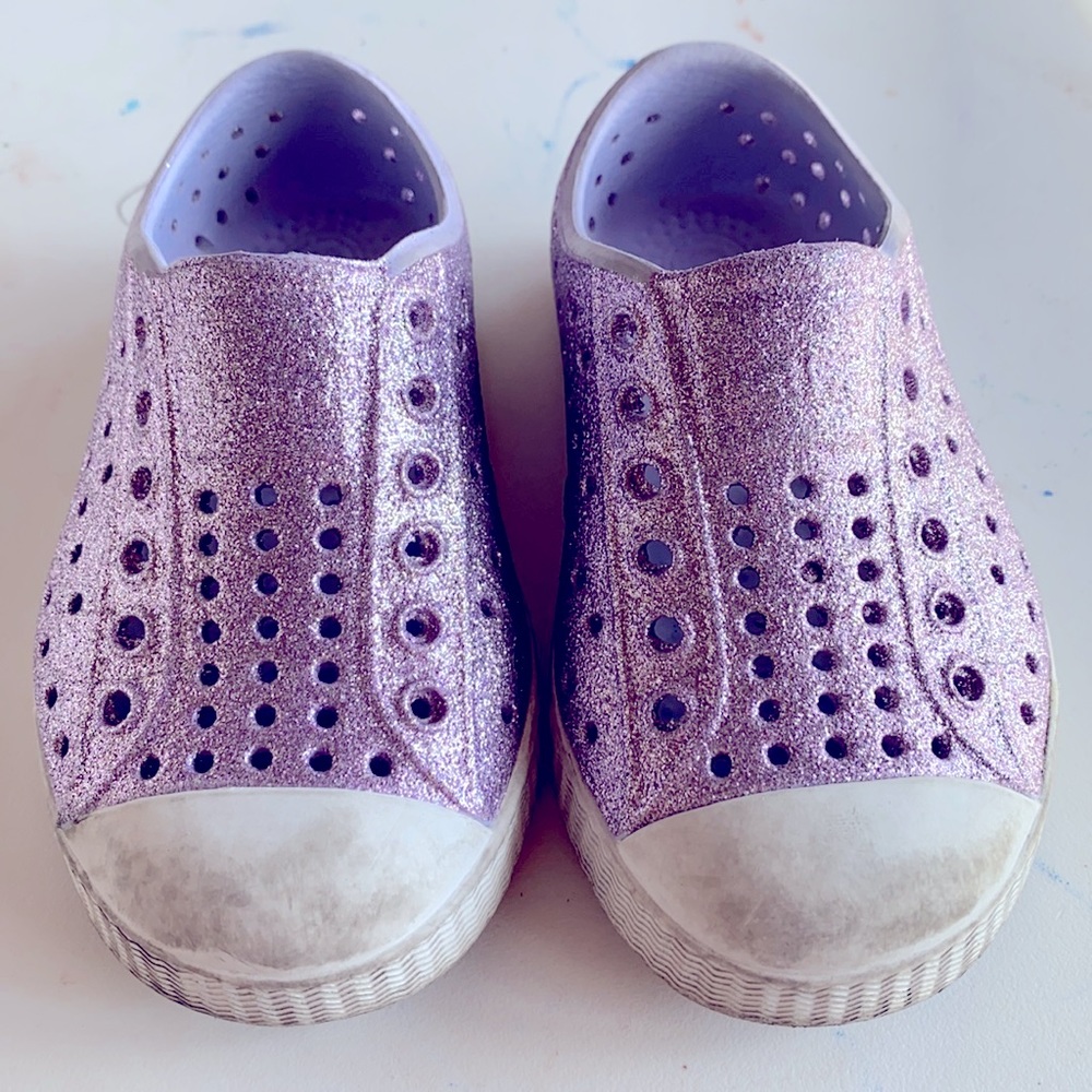 Native Jefferson Bling Glitter Slip-On Sneaker